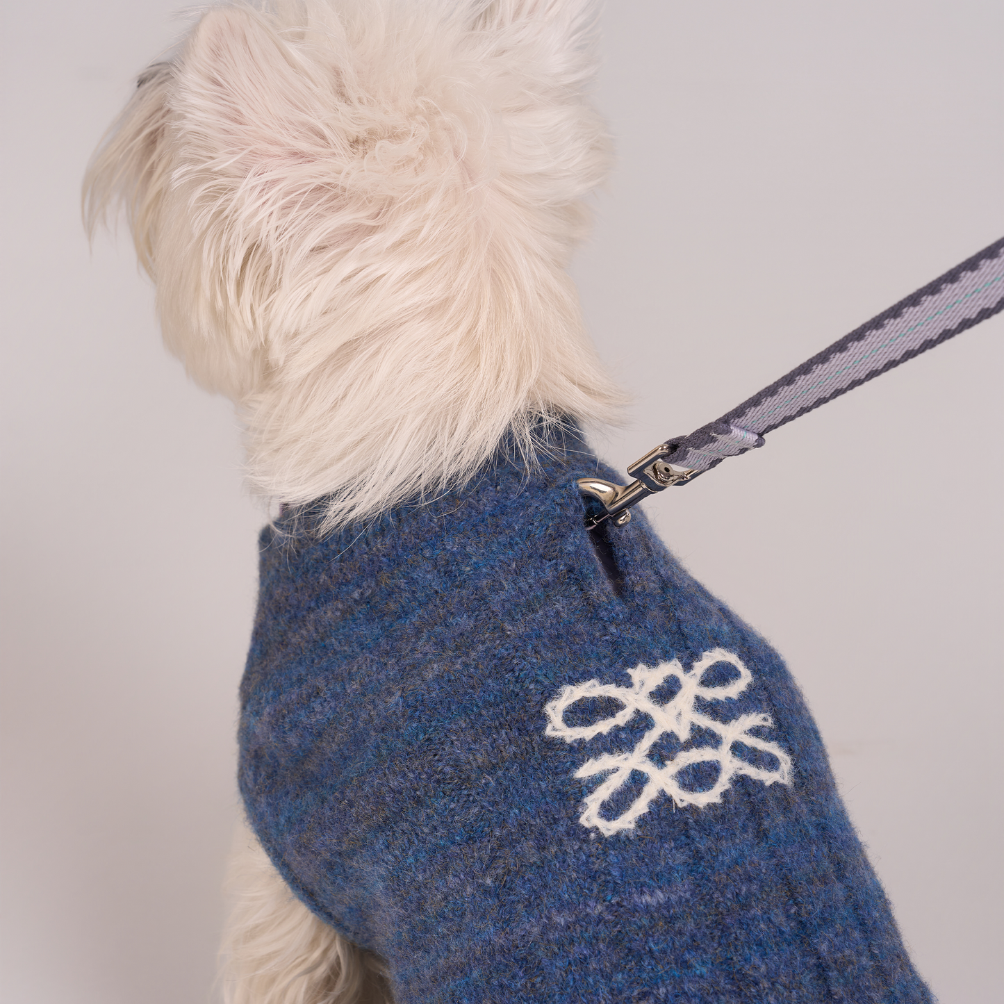 Oxford Knit Vest -- Denim Blue / Brown