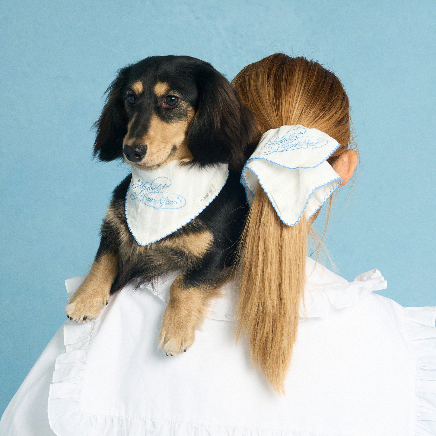 Human Scrunchie -- Blue