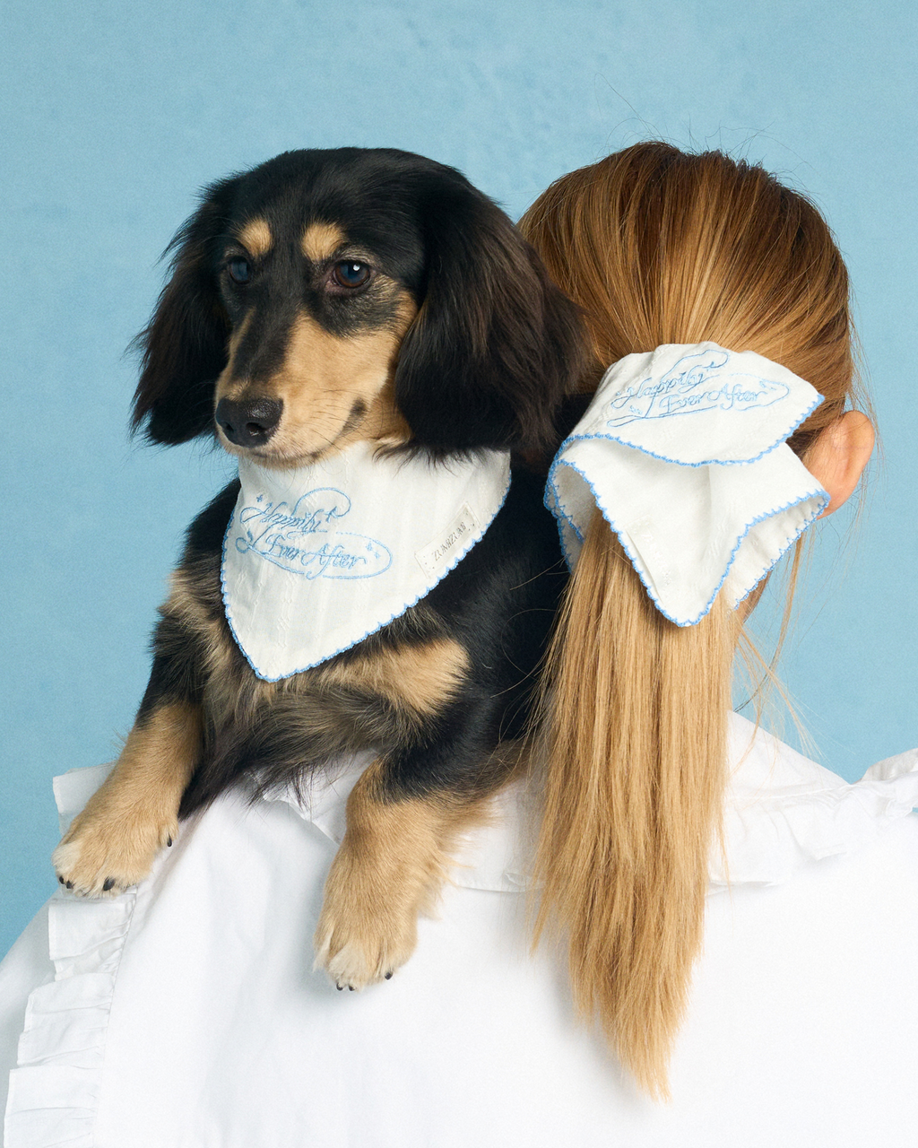 Human Scrunchie -- Blue